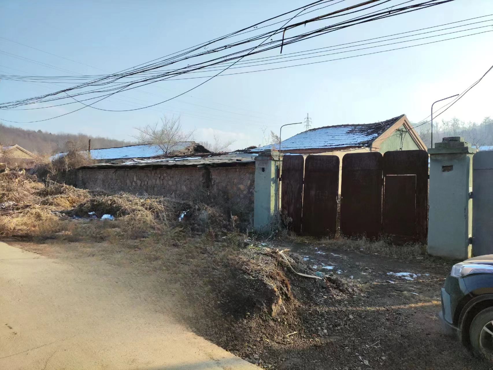 辽宁省本溪市溪湖区石桥子华岩街6-28栋1层1号、6-28A栋1层2号房屋拍卖公告